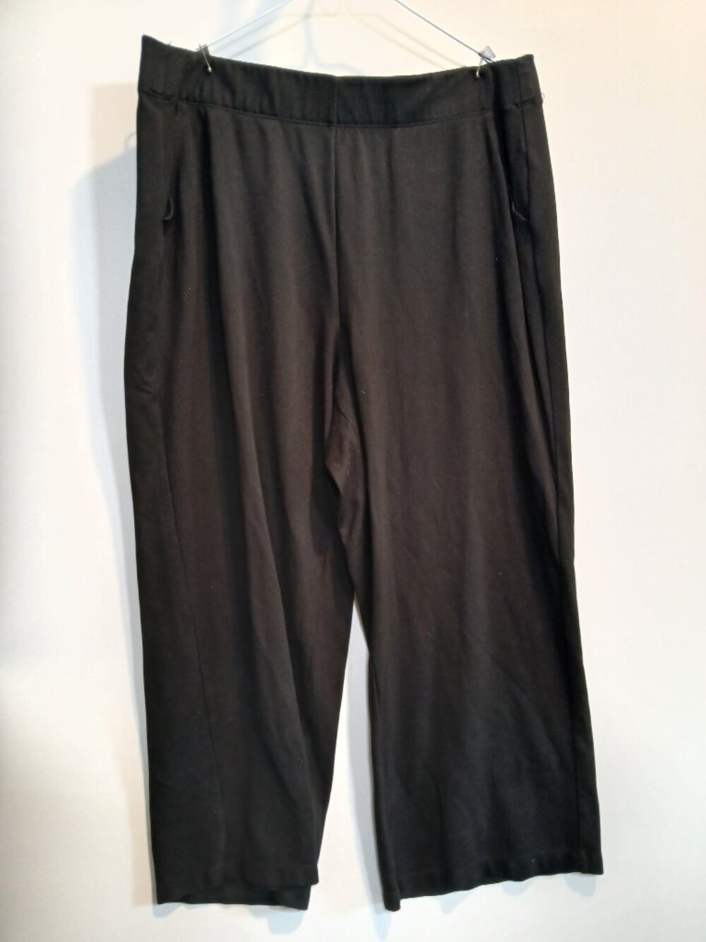 Max Studio London Black Cropped Dress Pants Size 1X Stretch Pull On High Rise